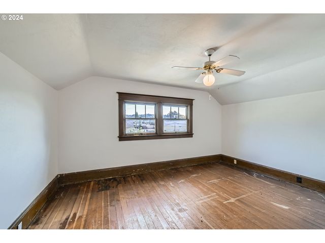 234 LOVES Ave, Woodland, WA 98674