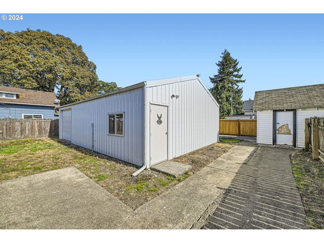 234 LOVES Ave, Woodland, WA 98674