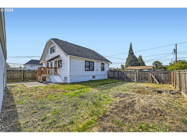 234 LOVES Ave, Woodland, WA 98674