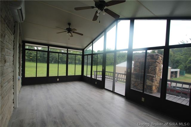 3417 Jenny Lane, Floyds Knobs, IN 47119