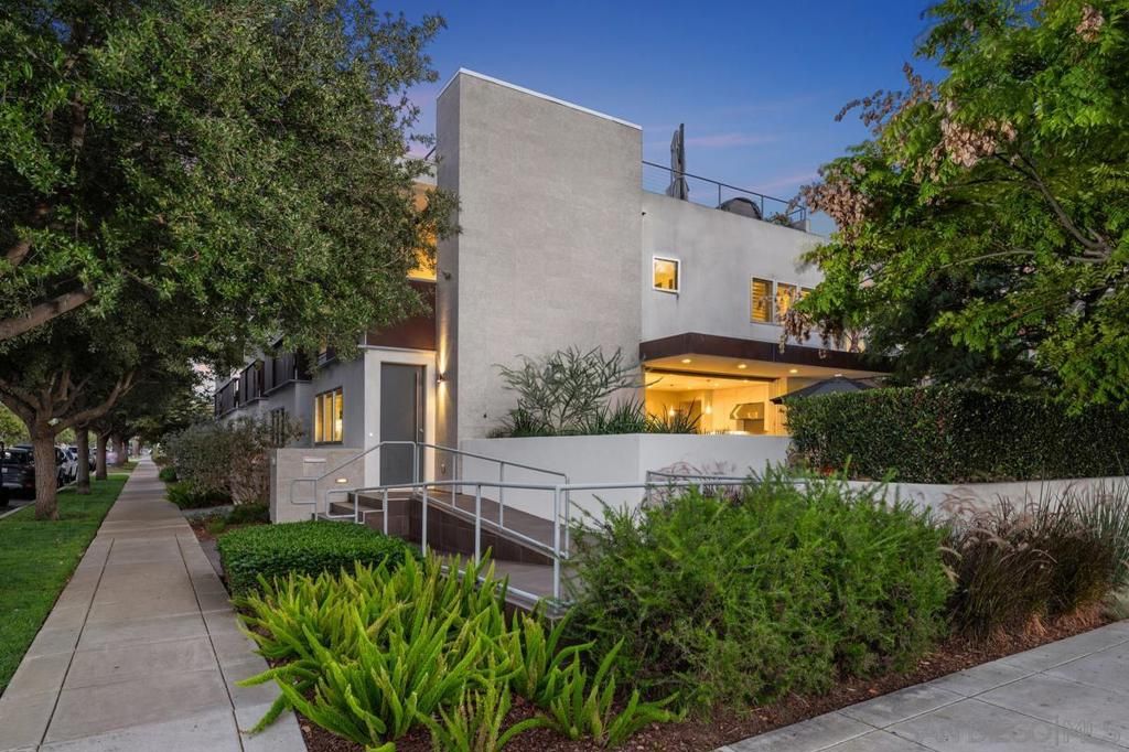 700 7th St, Coronado, CA 92118 — exterior