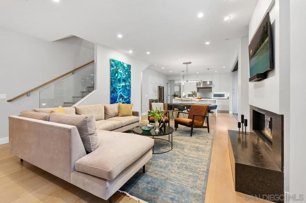 700 7th St, Coronado, CA 92118 — photo 2
