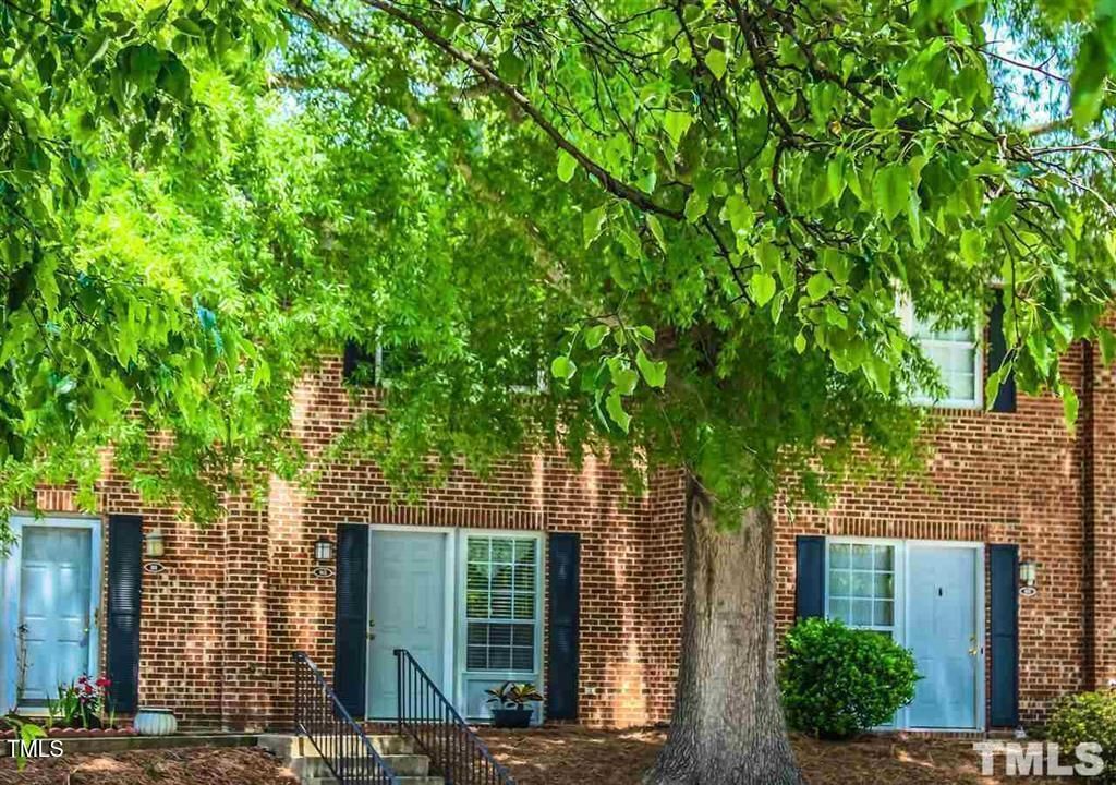 103 Friar Lane, Carrboro, NC 27510