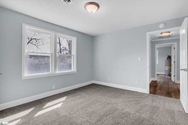 215 W Roosevelt Drive, Anderson, SC 29626