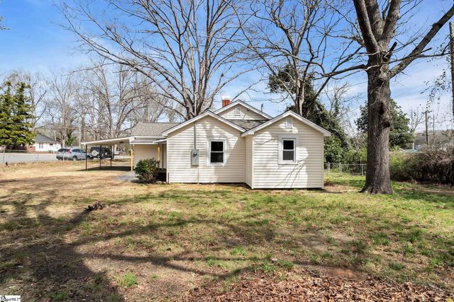 215 W Roosevelt Drive, Anderson, SC 29626