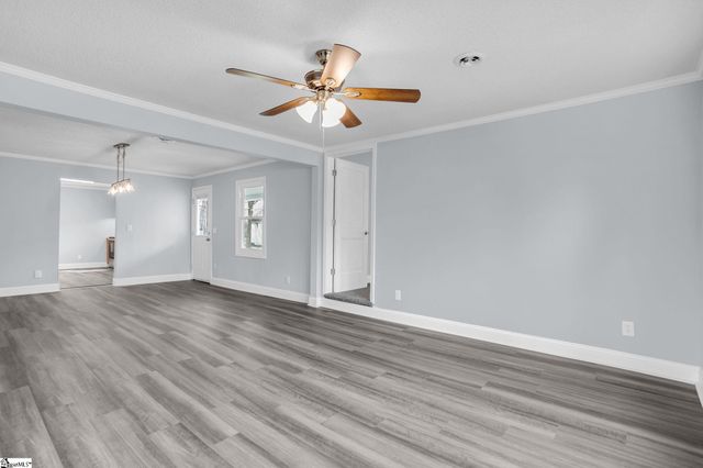 215 W Roosevelt Drive, Anderson, SC 29626