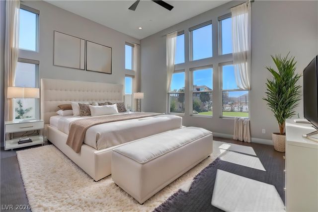 10949 Rossa Peak Avenue, Las Vegas, NV 89135