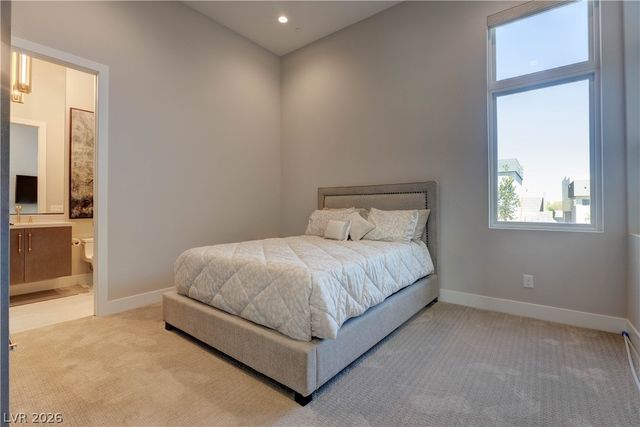 10949 Rossa Peak Avenue, Las Vegas, NV 89135