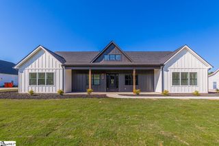 3392 Fairview Road, Fountain Inn, SC 29644