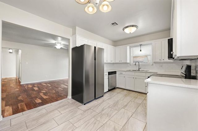 6505 West Drive, Guthrie, OK 73044