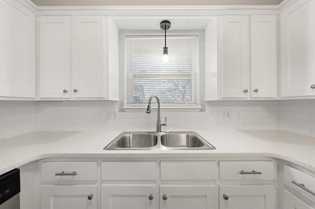 6505 West Drive, Guthrie, OK 73044