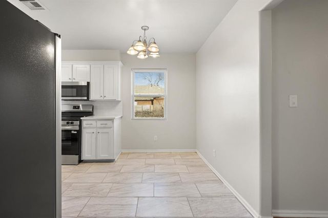 6505 West Drive, Guthrie, OK 73044