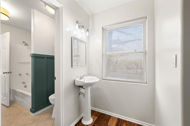 6505 West Drive, Guthrie, OK 73044