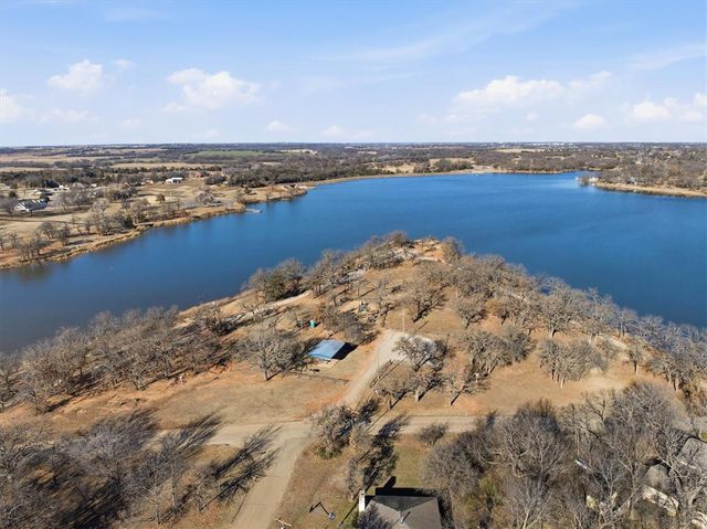 6505 West Drive, Guthrie, OK 73044