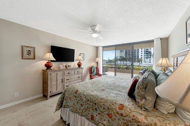 1430 GULF BOULEVARD 108, Clearwater, FL 33767