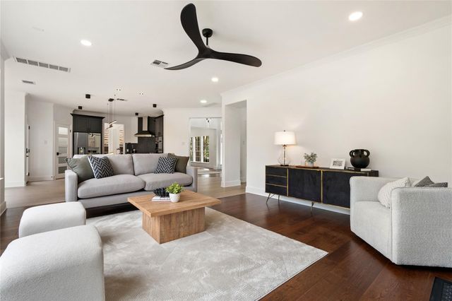 15239 Calaveras DR, Austin, TX 78717