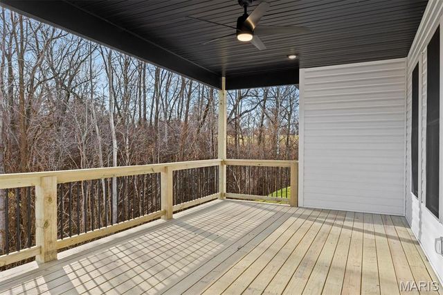 960 Half Moon Lane, Caseyville, IL 62232