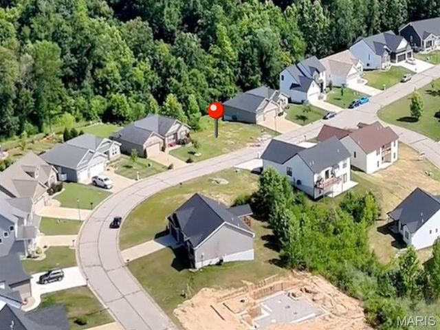 960 Half Moon Lane, Caseyville, IL 62232