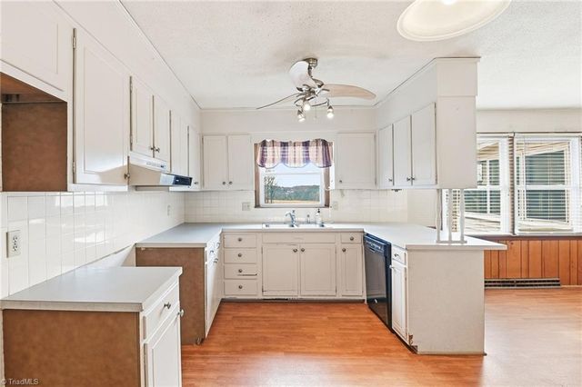 330 Fishel Road, Winston-salem, NC 27127