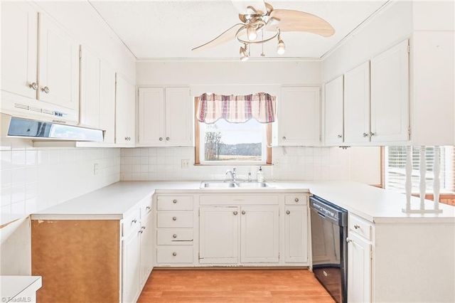 330 Fishel Road, Winston-salem, NC 27127