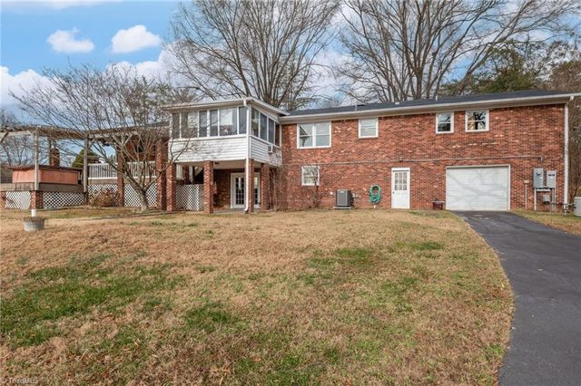 330 Fishel Road, Winston-salem, NC 27127