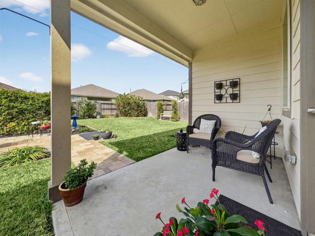 17123 Bainham Forest Trail, Hockley, TX 77447