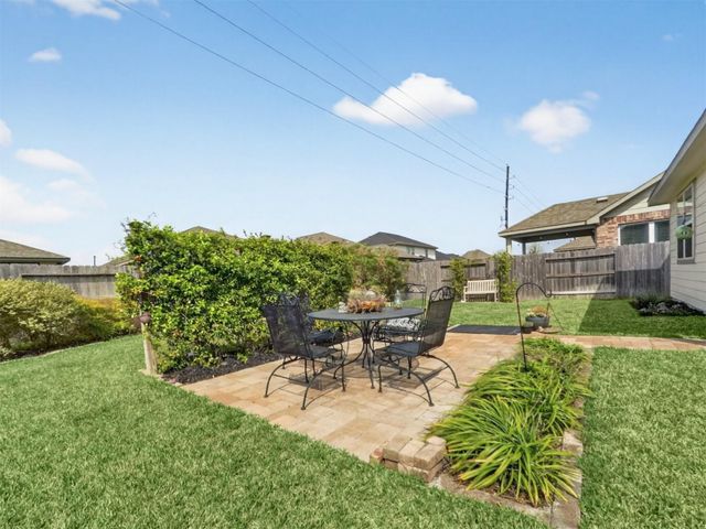 17123 Bainham Forest Trail, Hockley, TX 77447