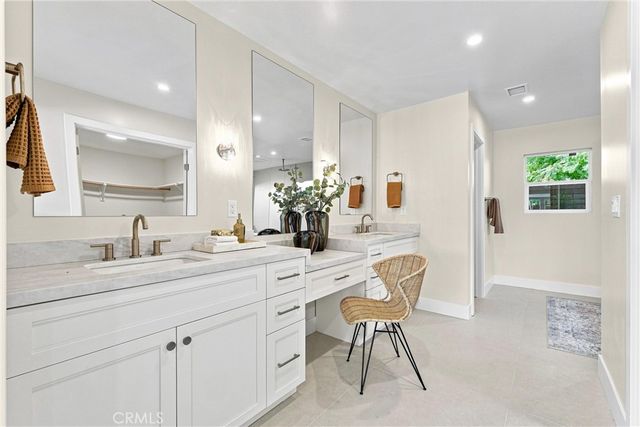 18021 Bryce, Santa Ana, CA 92705