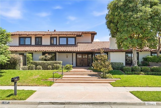 18021 Bryce, Santa Ana, CA 92705