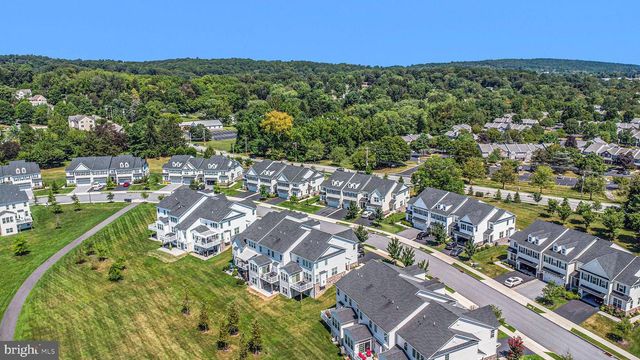 421 LEE PL, Exton, PA 19341