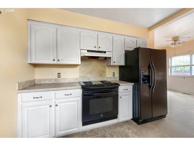 5218 Ne 18TH Ave, Portland, OR 97211