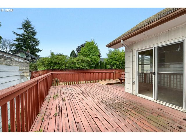 5218 Ne 18TH Ave, Portland, OR 97211