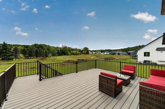 4686 Cassidy Ridge Drive NE, Rochester, MN 55906