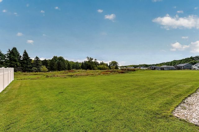 4686 Cassidy Ridge Drive NE, Rochester, MN 55906