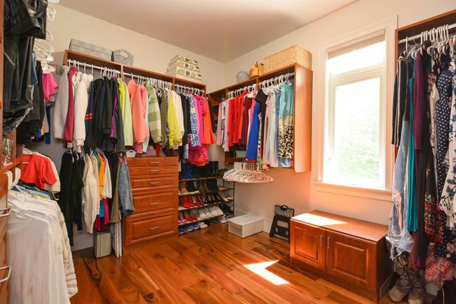 18 Winslow Drive, Atkinson, NH 03811