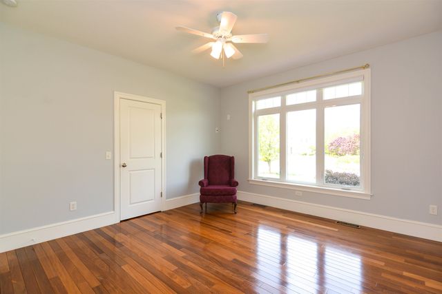 18 Winslow Drive, Atkinson, NH 03811