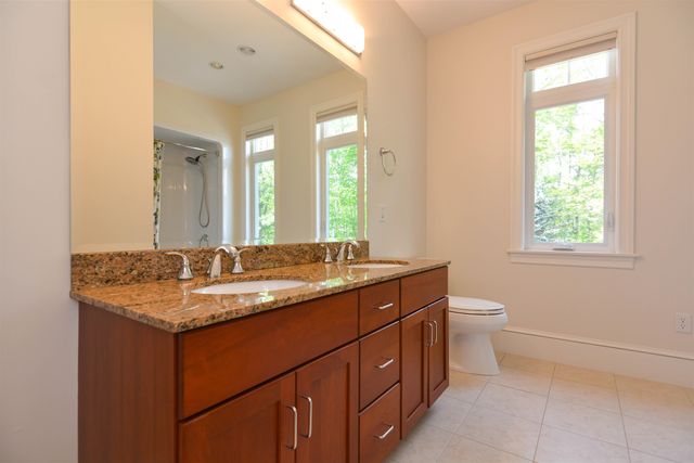 18 Winslow Drive, Atkinson, NH 03811