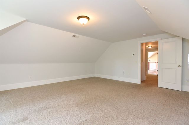 18 Winslow Drive, Atkinson, NH 03811