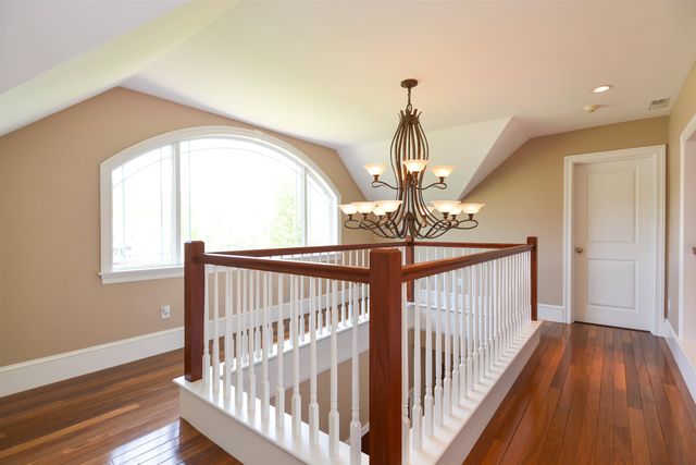 18 Winslow Drive, Atkinson, NH 03811