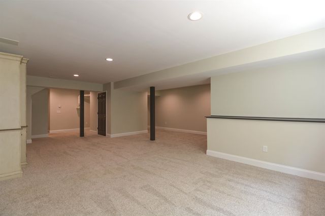 18 Winslow Drive, Atkinson, NH 03811