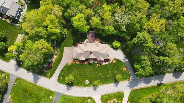 18 Winslow Drive, Atkinson, NH 03811