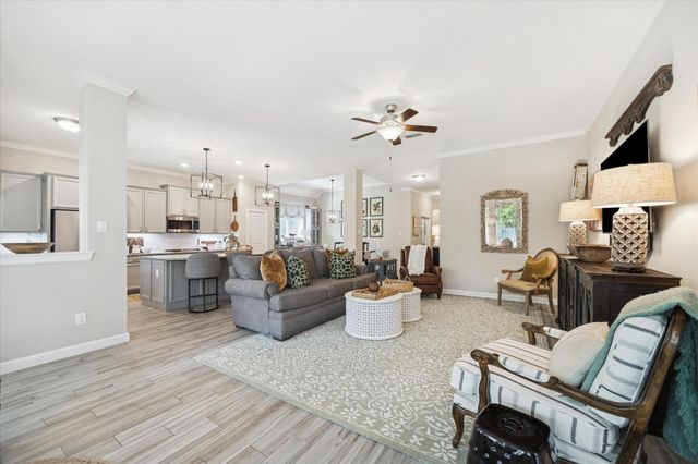 44 Fountain Bend Lane, Richmond, TX 77406