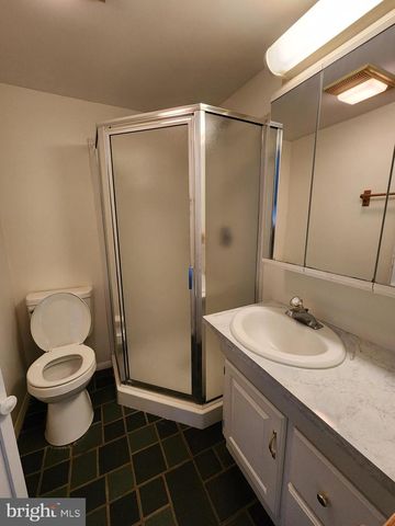 130 PINE LN, Newtown, PA 18940