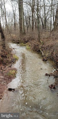 130 PINE LN, Newtown, PA 18940