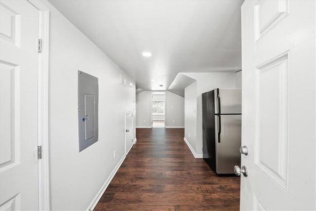 1519 Olympian Way SW, Atlanta, GA 30310