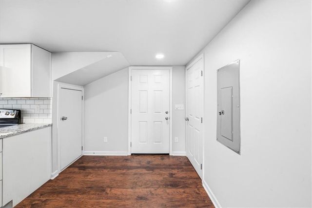 1519 Olympian Way SW, Atlanta, GA 30310