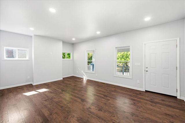 1519 Olympian Way SW, Atlanta, GA 30310