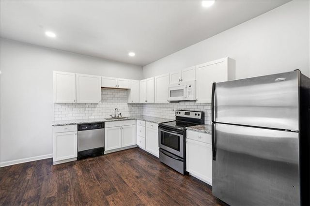 1519 Olympian Way SW, Atlanta, GA 30310
