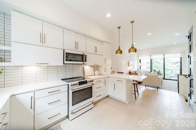 3305 Spencer Street, Charlotte, NC 28205