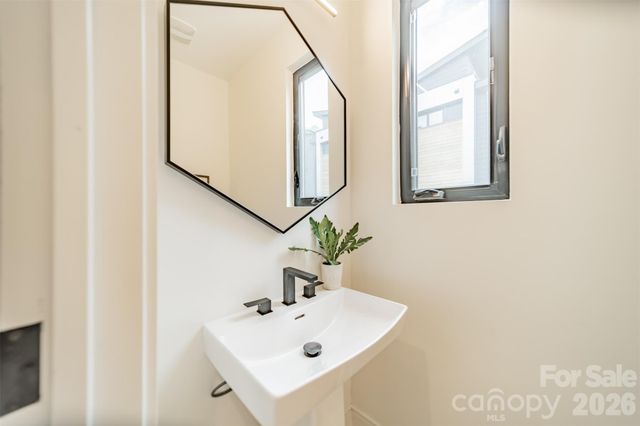 3305 Spencer Street, Charlotte, NC 28205